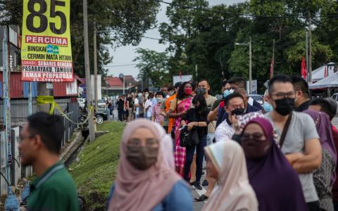 马国人民希望此次选举可以终止目前混乱的政局。（叶振忠摄）